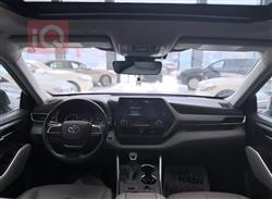 تۆیۆتا هایلاندەر